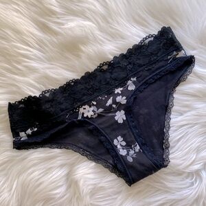 Auden black & white floral cheeky panty